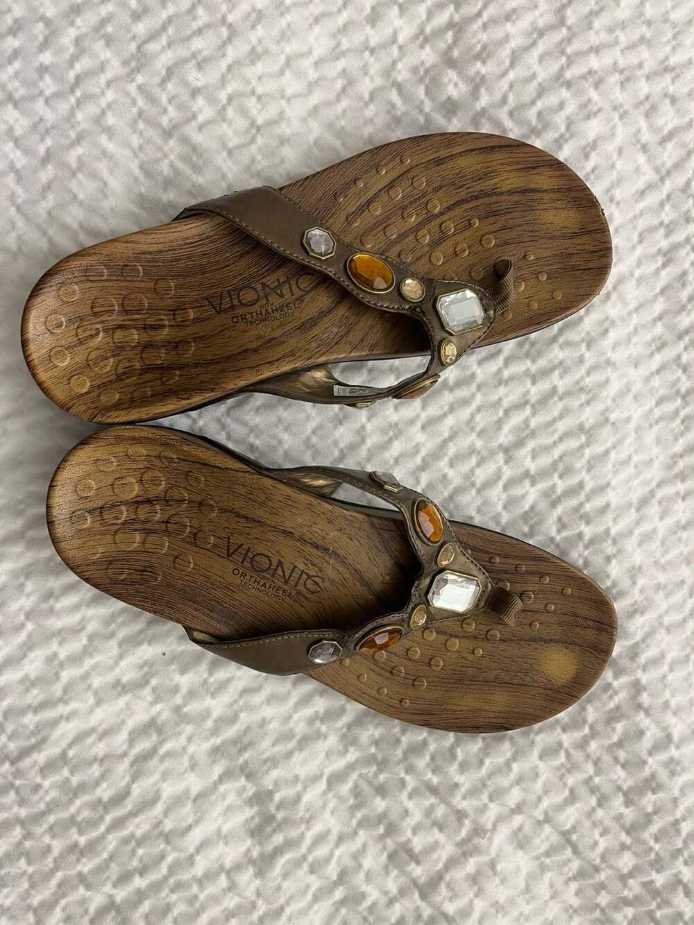Vionic Orthoheel Technology Embellished Thong Sandals Brown